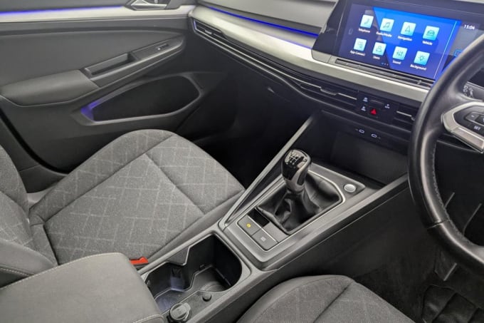 2025 Volkswagen Golf