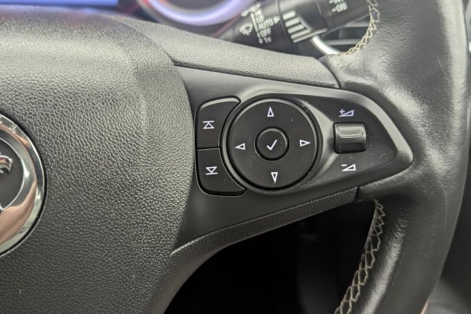 2025 Vauxhall Astra