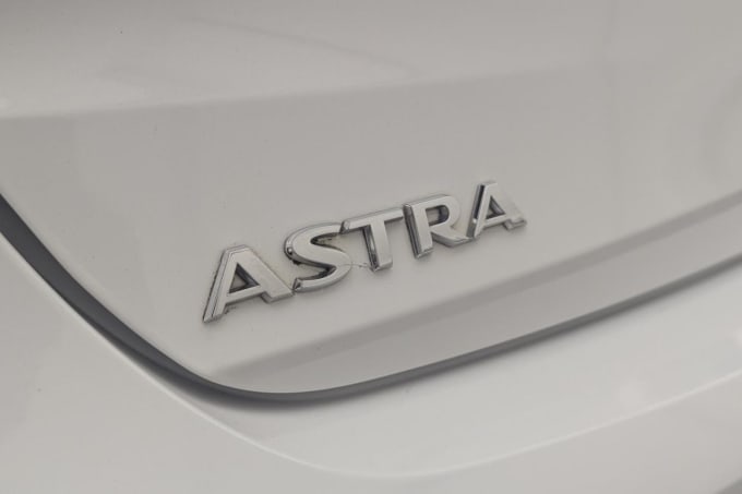 2025 Vauxhall Astra