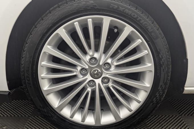 2025 Vauxhall Astra
