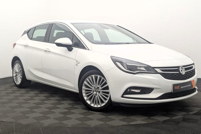 2025 Vauxhall Astra