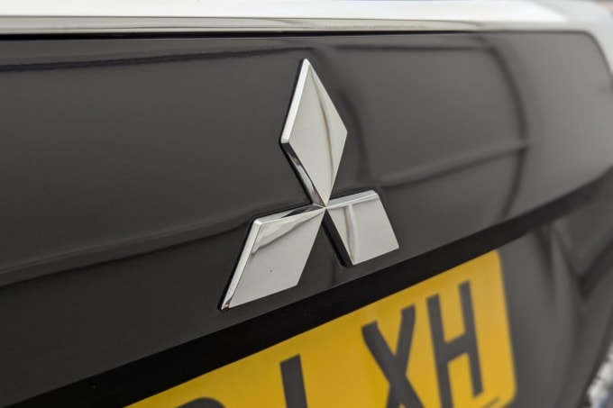 2025 Mitsubishi Outlander