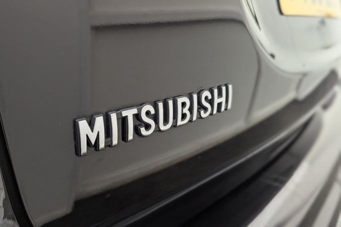 2025 Mitsubishi Outlander