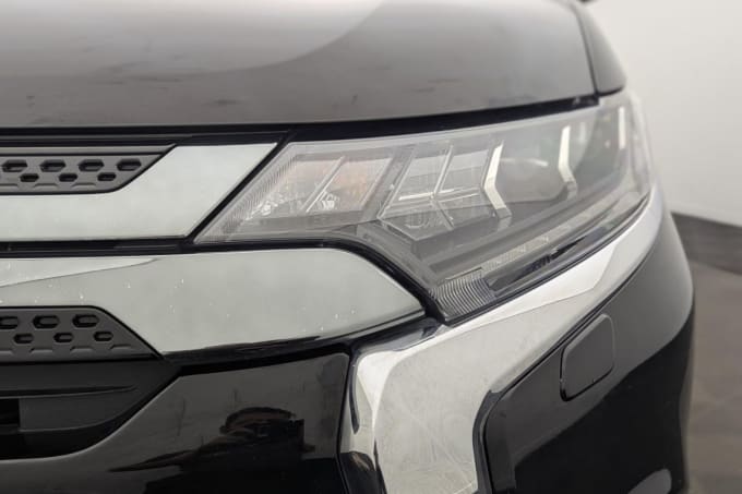 2025 Mitsubishi Outlander