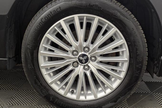 2025 Mitsubishi Outlander