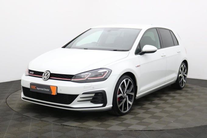 2025 Volkswagen Golf