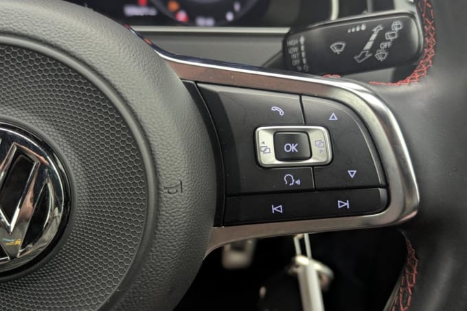 2025 Volkswagen Golf