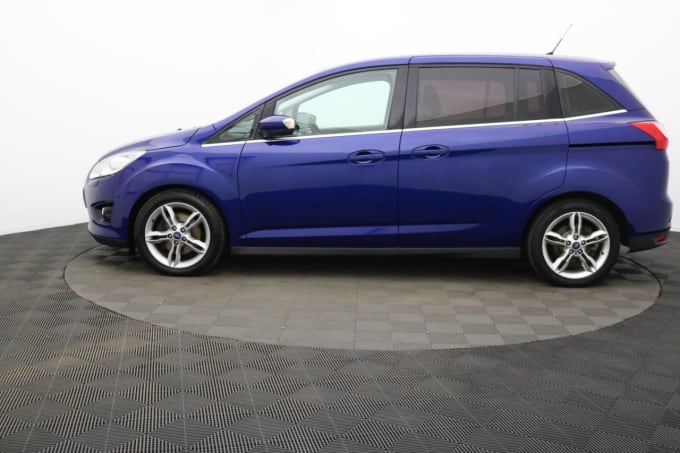 2025 Ford Grand C-max
