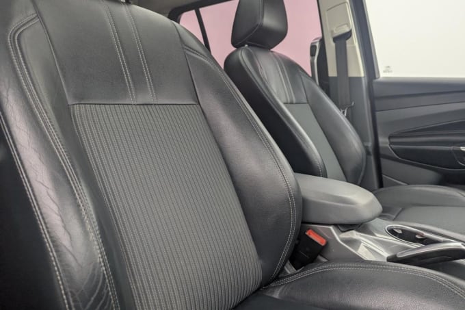 2025 Ford Grand C-max