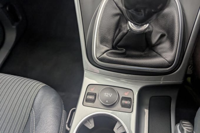 2025 Ford Grand C-max