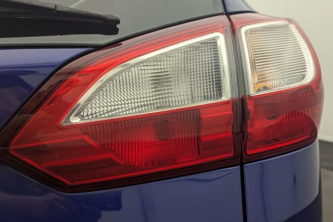 2025 Ford Grand C-max