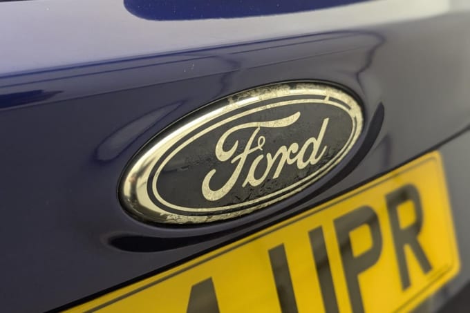 2025 Ford Grand C-max
