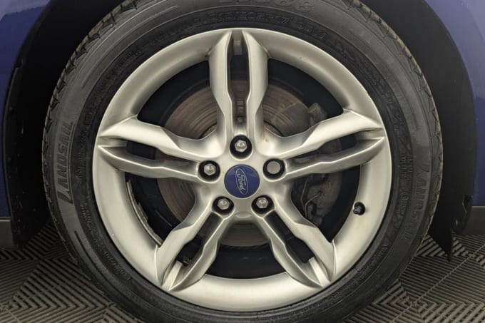 2025 Ford Grand C-max