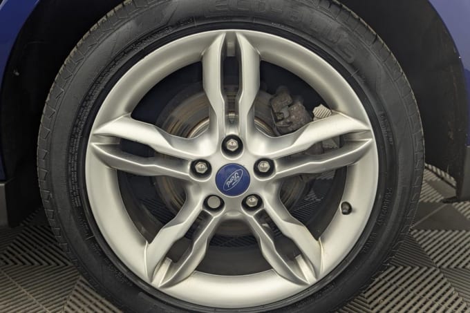 2025 Ford Grand C-max