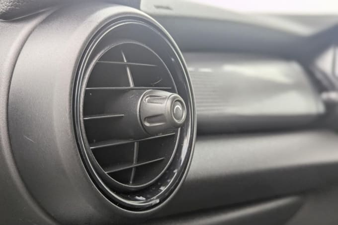 2025 Mini Hatch