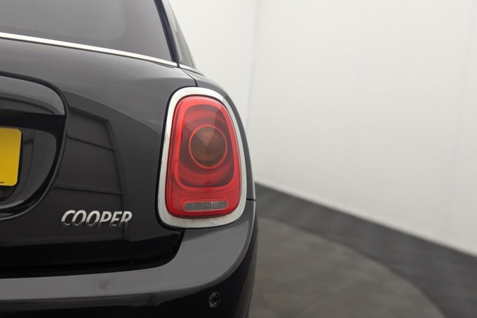 2025 Mini Hatch