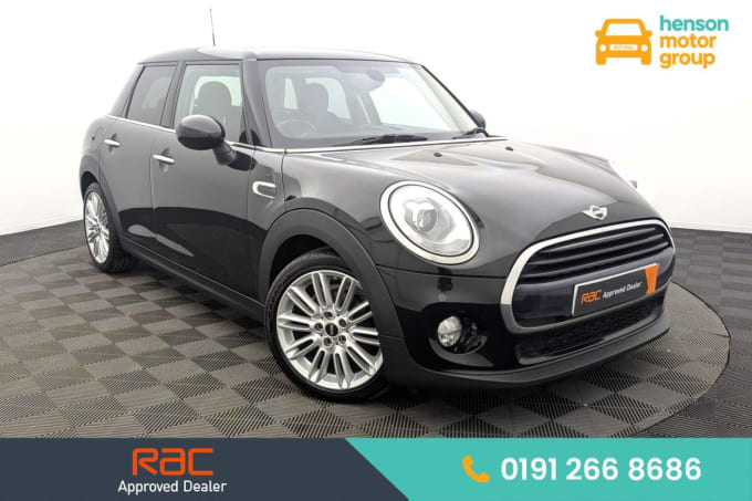 2025 Mini Hatch