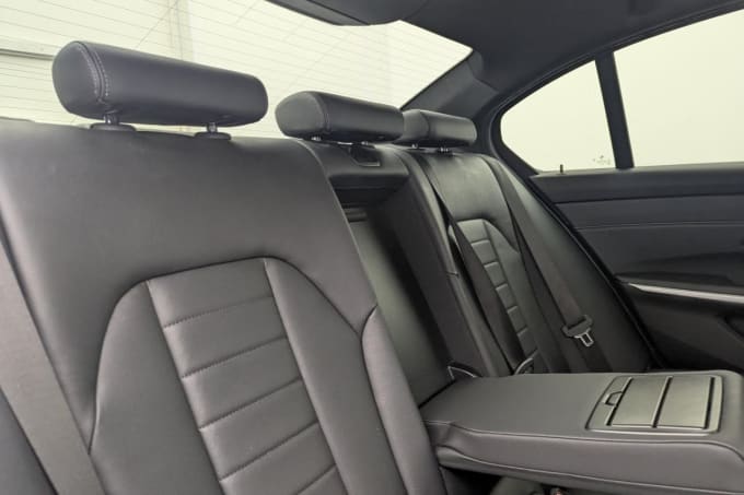 2025 BMW 3 Series