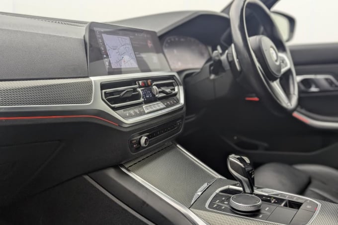 2025 BMW 3 Series