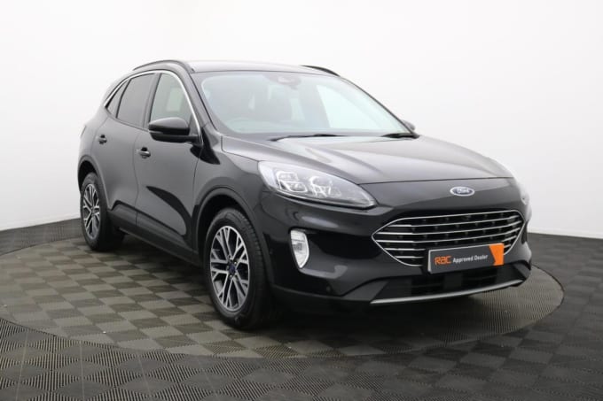 2025 Ford Kuga