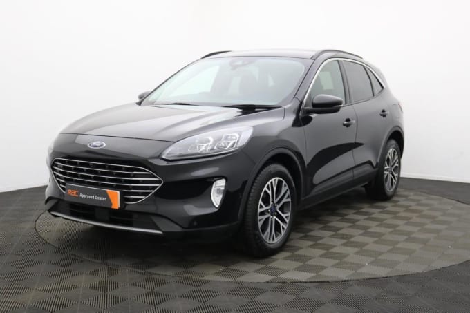 2025 Ford Kuga