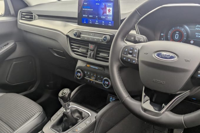 2025 Ford Kuga