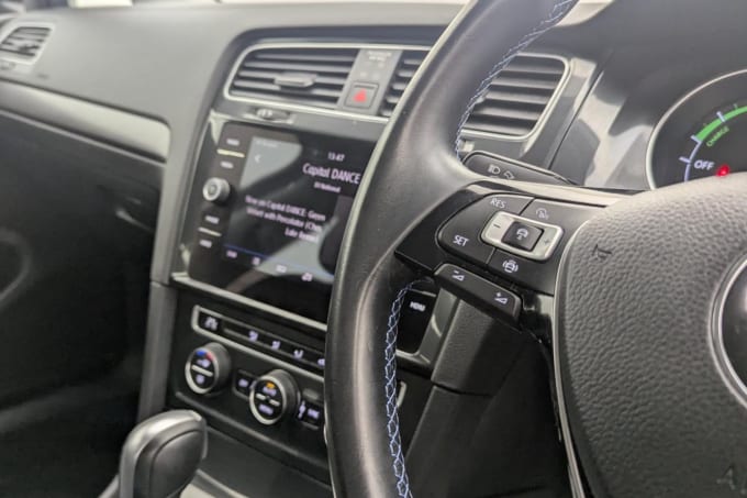 2025 Volkswagen E-golf