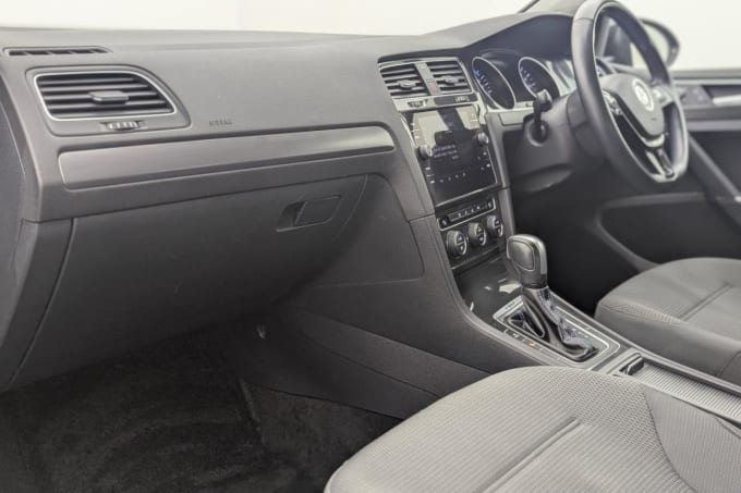 2025 Volkswagen E-golf