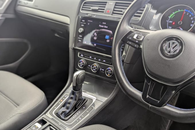 2025 Volkswagen E-golf