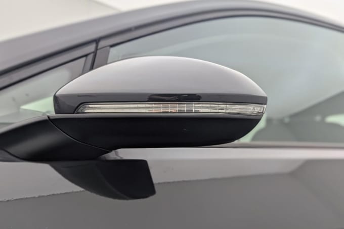 2025 Volkswagen E-golf