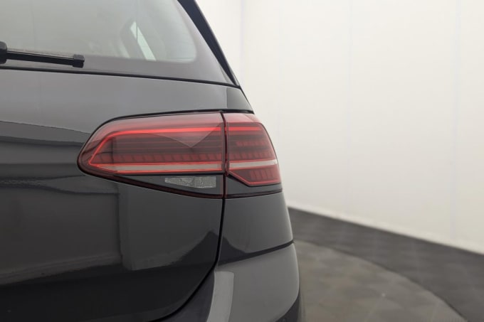 2025 Volkswagen E-golf