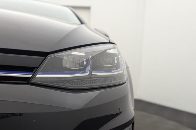 2025 Volkswagen E-golf