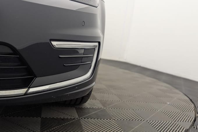 2025 Volkswagen E-golf
