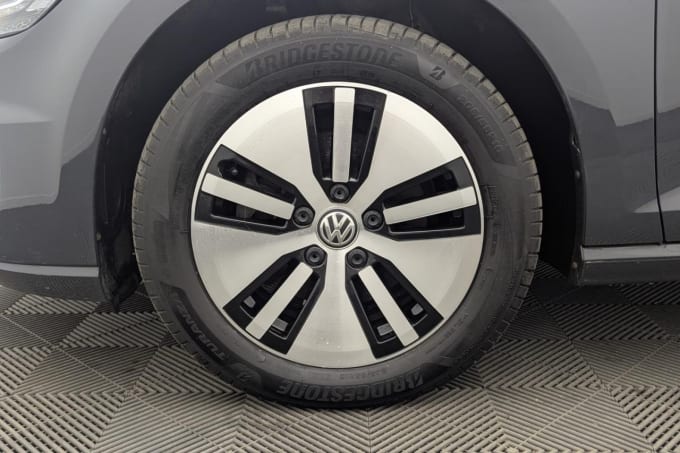 2025 Volkswagen E-golf