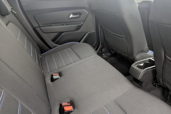 2025 Dacia Duster