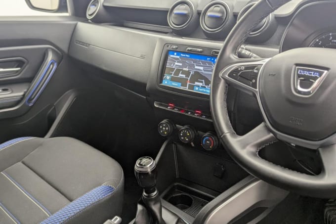 2025 Dacia Duster