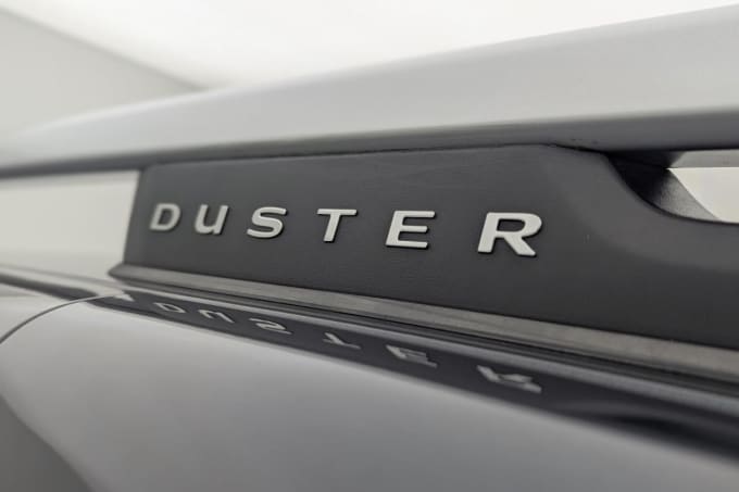 2025 Dacia Duster