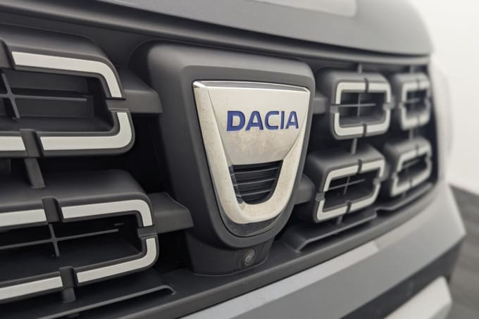 2025 Dacia Duster