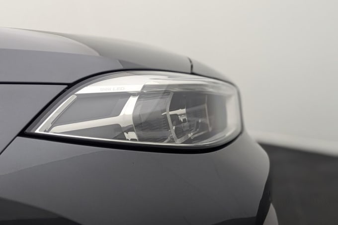 2025 BMW 1 Series