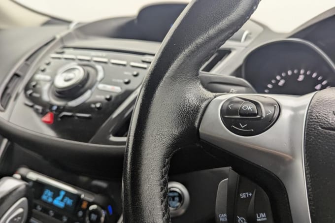 2025 Ford Kuga