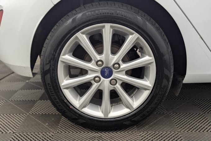 2025 Ford Fiesta