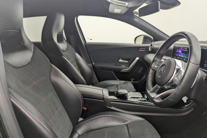 2025 Mercedes-benz A-class