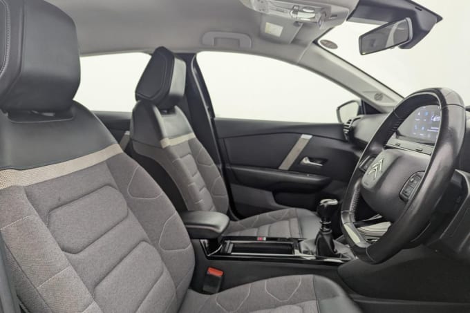 2025 Citroen C4