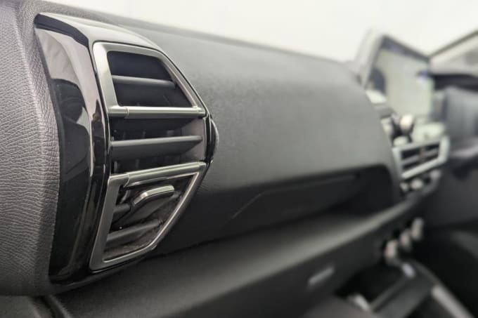 2025 Citroen C4