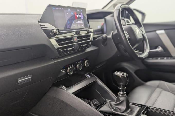 2025 Citroen C4