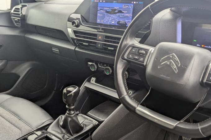 2025 Citroen C4