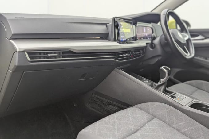 2025 Volkswagen Golf