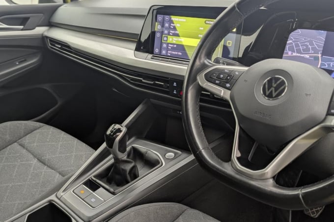 2025 Volkswagen Golf