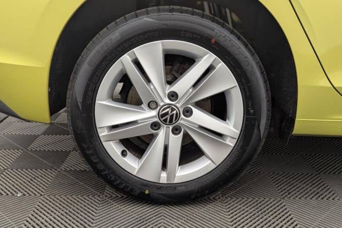 2025 Volkswagen Golf