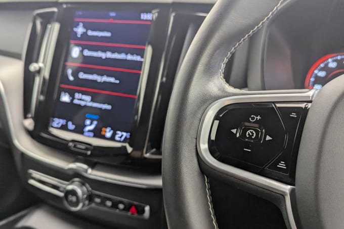 2025 Volvo Xc60